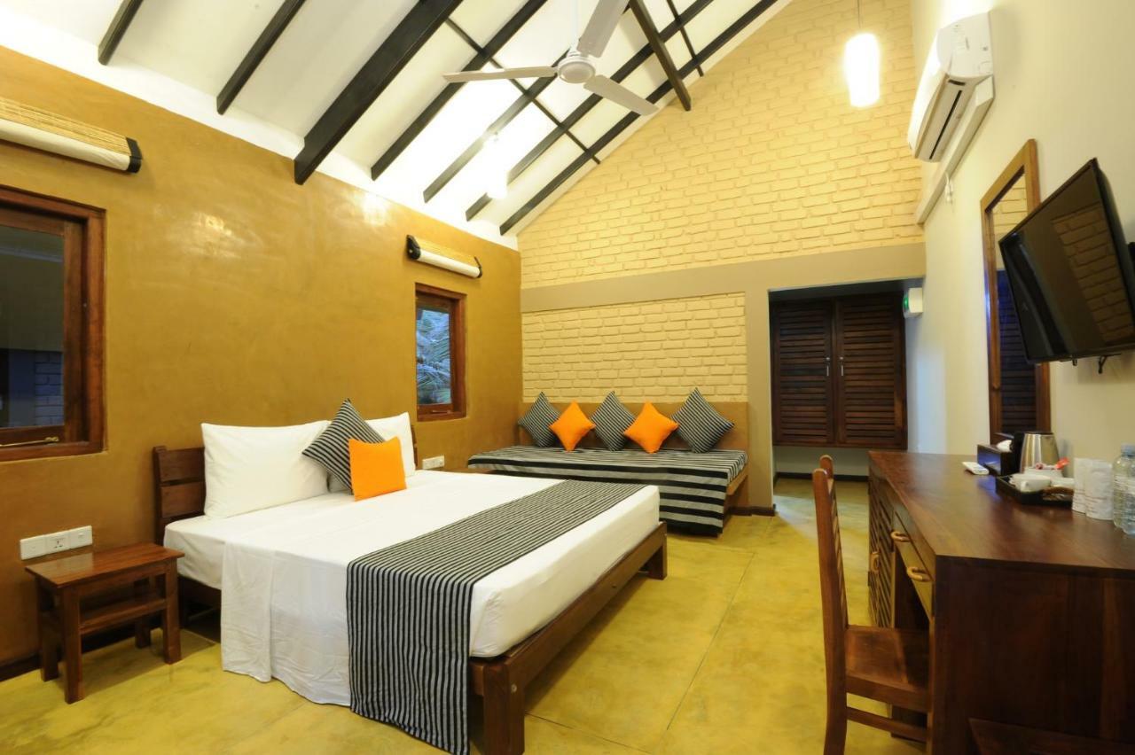 Melheim Beach Kalpitiya Exterior photo